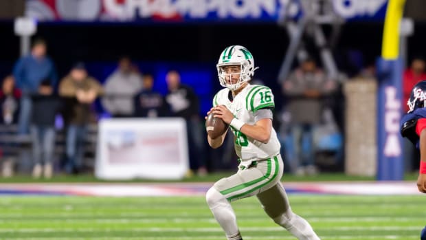 Quarterback Arch Manning 16 runs the ball as Newman takes on Lafayette Christian Academy in the LHSAA Div III semi finals. Wednesday, Nov. 24, 2021. Arch Manning Lca Vs Newman Football 4731